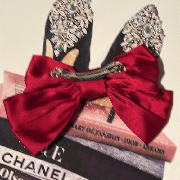 COPY - Unbranded burgundy hair clip/barrette - Picture 2 of 2